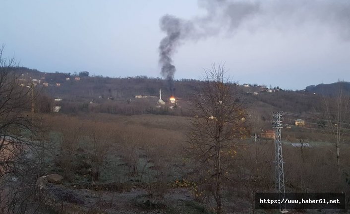 Ev yangını korkuttu