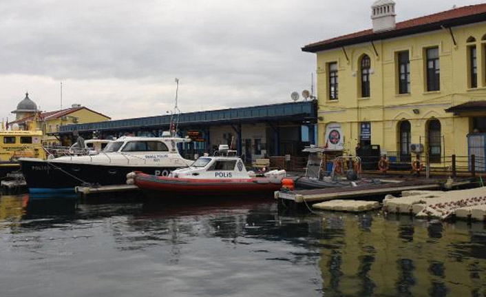 Denizde erkek cesedi bulundu - 27 Ocak 2019