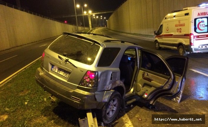 Kontrolden çıkan cip üst geçitten uçtu: 2 yaralı