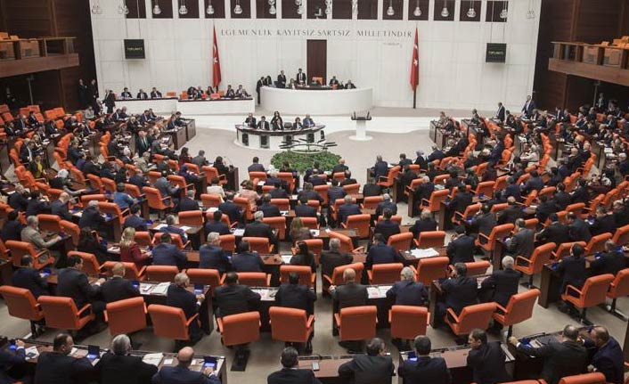 AK Parti'nin sandalye sayısı 291'e yükseldi