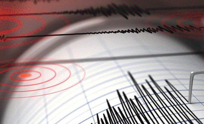 Antalya'da korkutan deprem