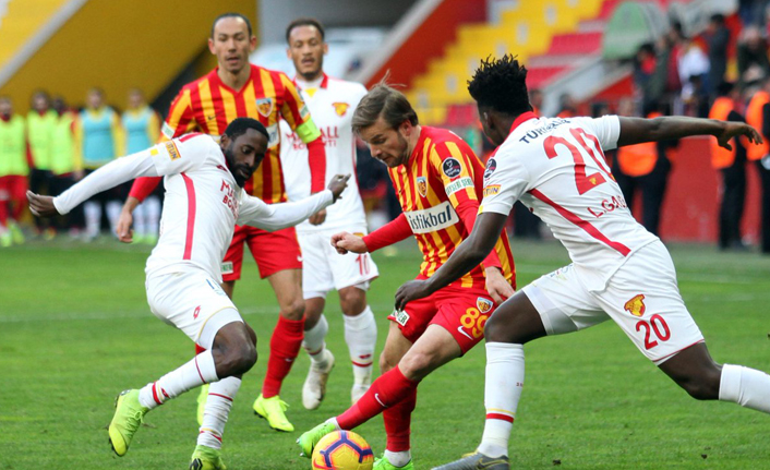 Kayserispor evinde galip!