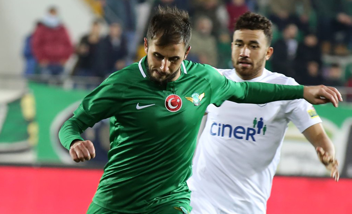 Eski Trabzonsporlu yıldızlaştı, Akhisar kazandı!