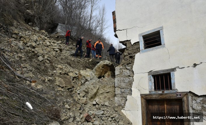 Kopan kaya eve hasar verdi!