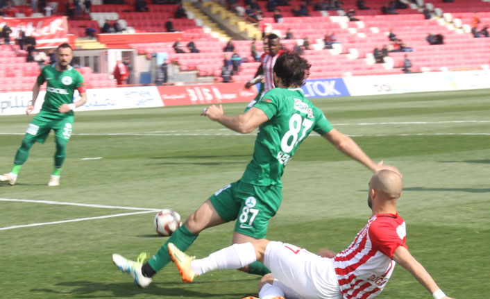 Giresunspor deplasmanda berabere kaldı