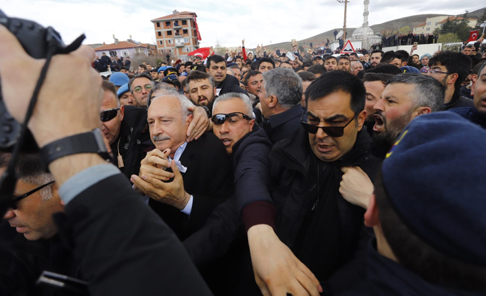 CHP onlardan şikayetçi oldu!