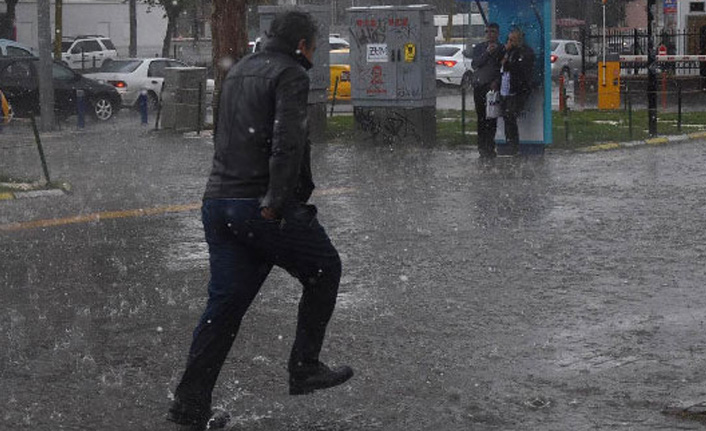 İstanbul için sağanak uyarısı!