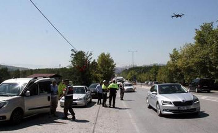 Giresun'da bayram trafiğine droneli takip