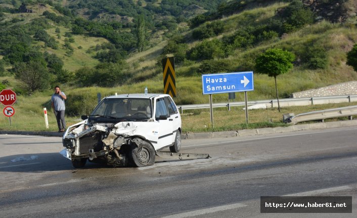 Trafik kazasında 4 kişi yaralandı