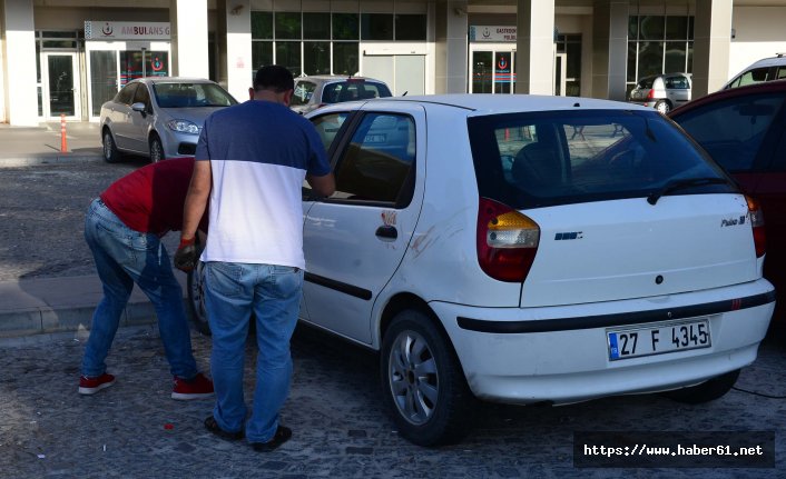 Arkadaşını bıçakladı pişman olup hasteneye götürdü ama..