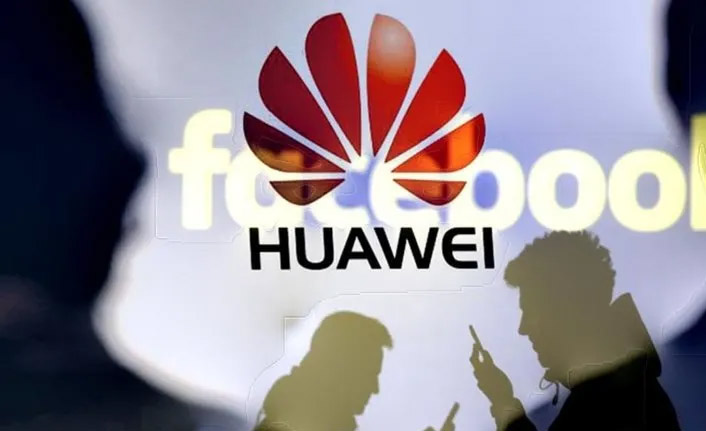 Huawei'ye bir şok da Facebook'tan!