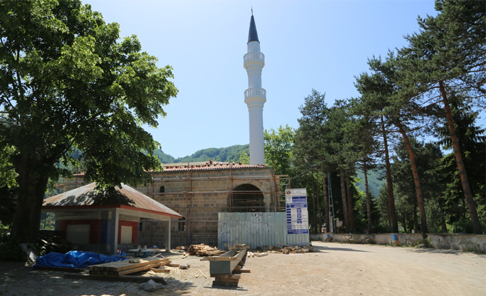 Asırlık camiye restorasyon