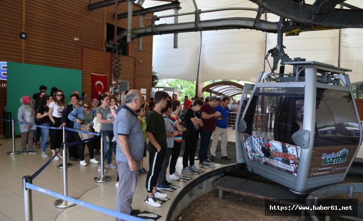 Teleferik bakıma alınıyor