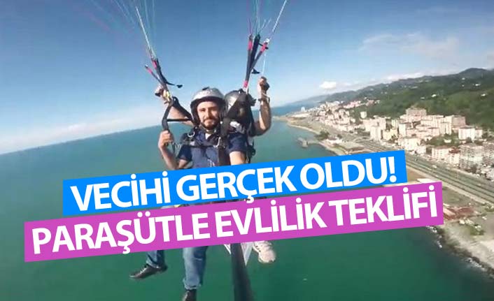 Vecihi gerçek oldu! Paraşütlü evlilik teklifi