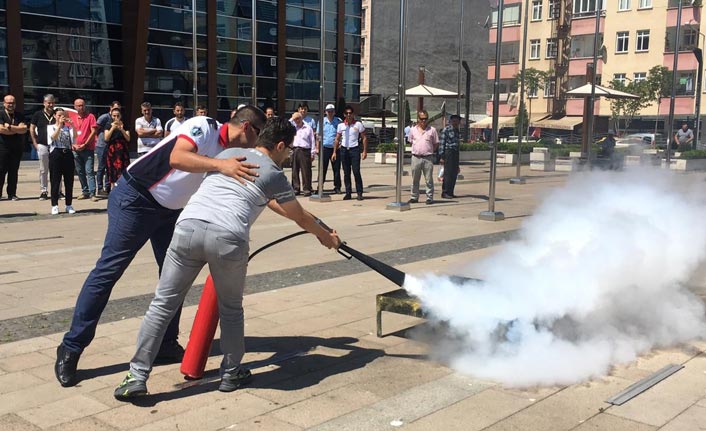 Ordu'da Belediye personellerine yangın eğitimi