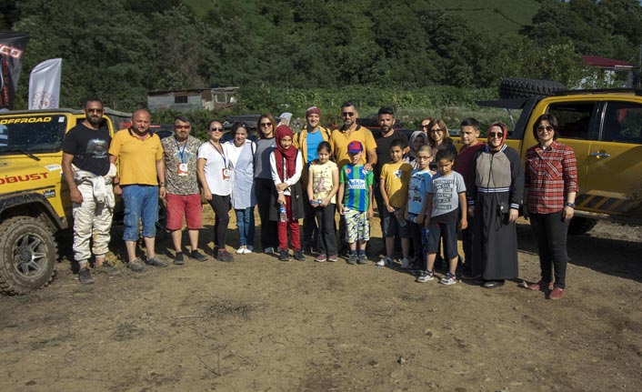 Rize'de kimsesiz çocukların Ofroad heyecanı