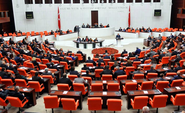 CHP'nin Siyasi Etik Kanunu Teklifi'ne ilk tepki MHP'den: Siyasi şov yapıyorlar