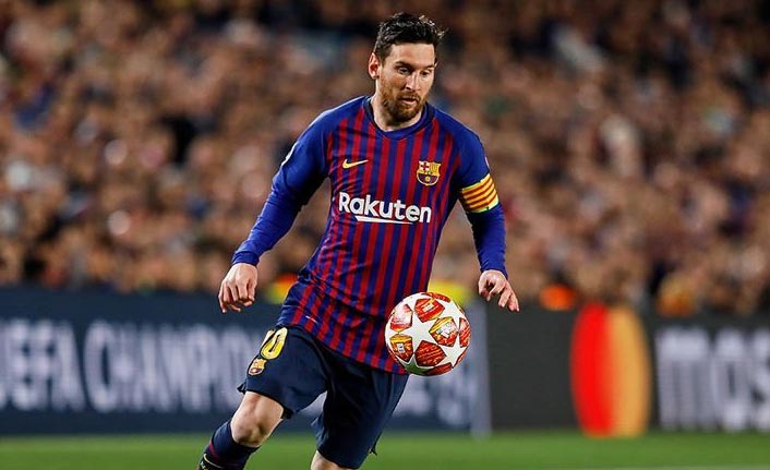 Lionel Messi'ye 3 ay men cezası