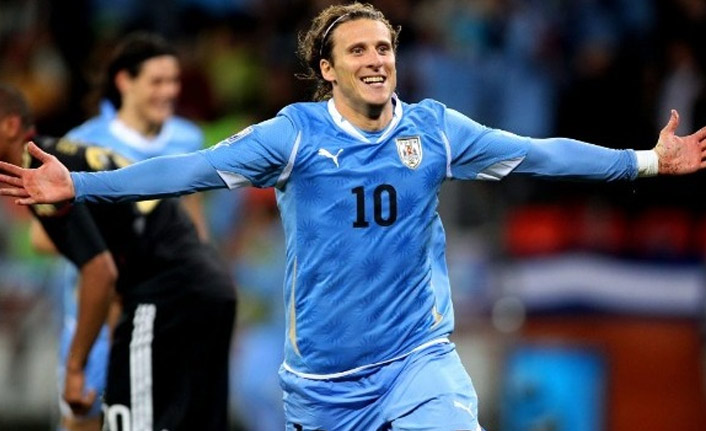 Diego Forlan futbola veda etti