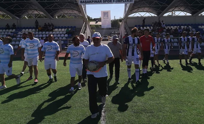 Ölen futbolculunun anısına düzenlenen maçta hayatını kaybetti!