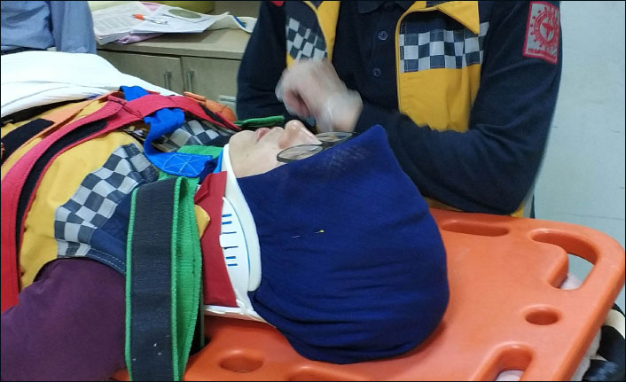 Samsun'da ambulans ile kamyonet çarpıştı: 2 yaralı