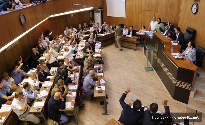 Mezar yerlerine zam komisyondan geçti 