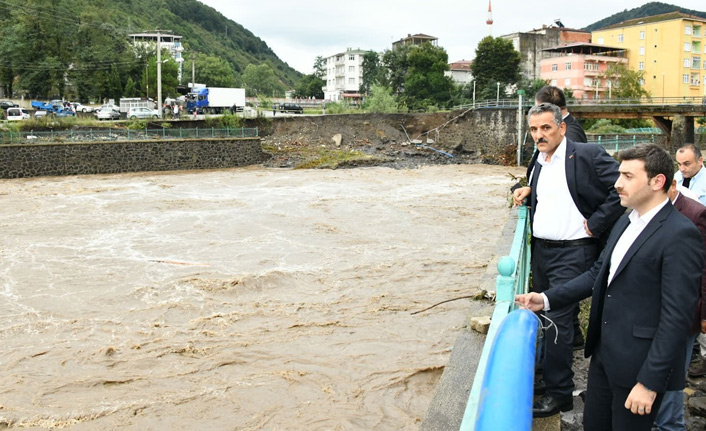 Samsun Valisi'nden Sel açıklaması