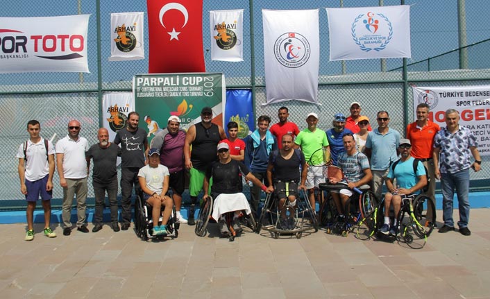 Trabzon’da Parpali Cup turnuvası başladı