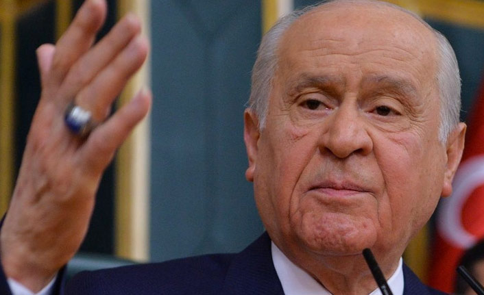 Bahçeli'den Susamam şarkısına tepki