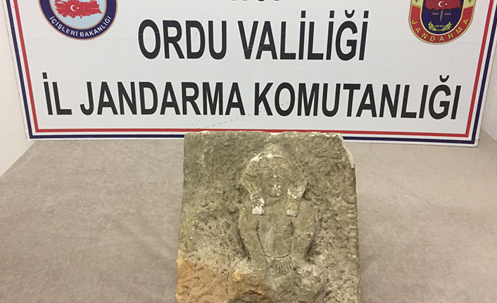 Ordu'da firavun heykeli ele geçirildi