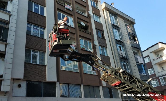 Evden gelen kötü koku itfaiyeyi harekete geçirdi!