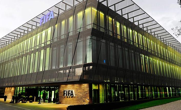 FIFA'dan futbolcu kiralanmasına sınır geliyor