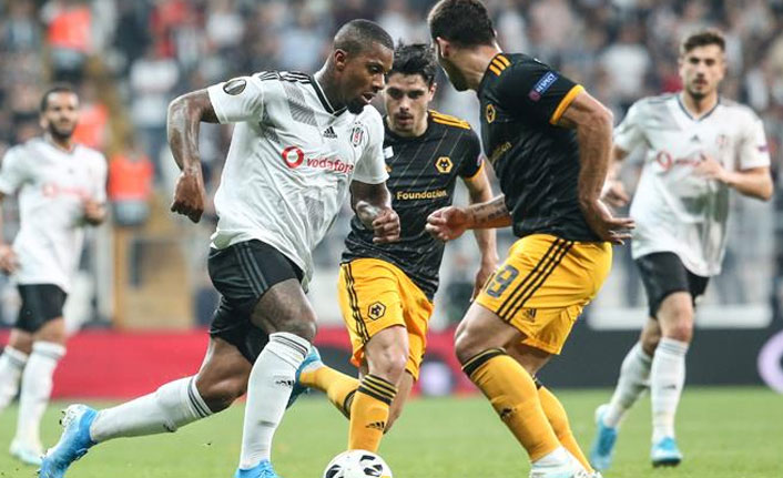 Beşiktaş son dakika golüyle yıkıldı!