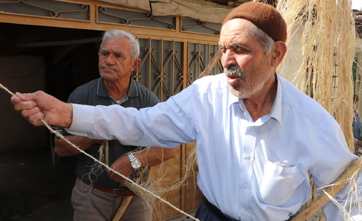 İki usta bu mesleğin son temsilcileri