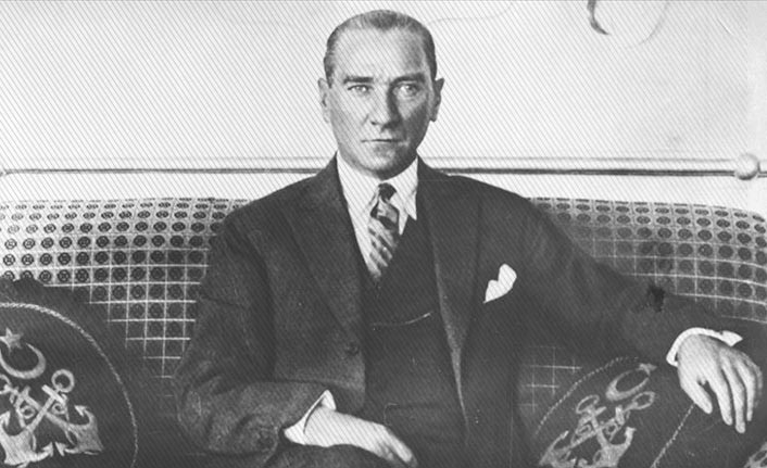 Ulu Önder Atatürk 81 yıldır özlemle anılıyor