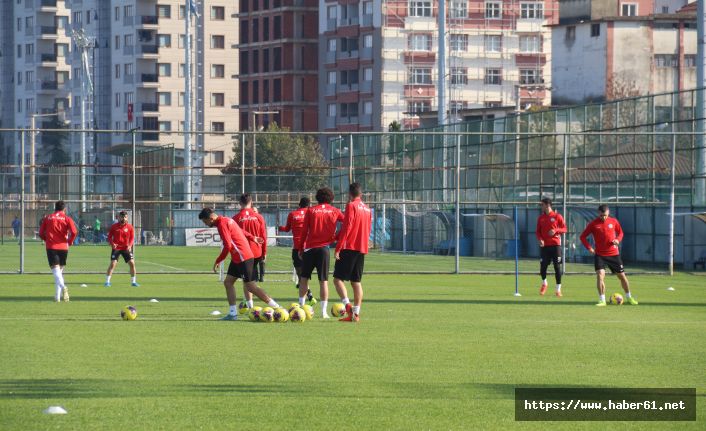 Sakatlıklar Rizespor'u düşündürüyor!