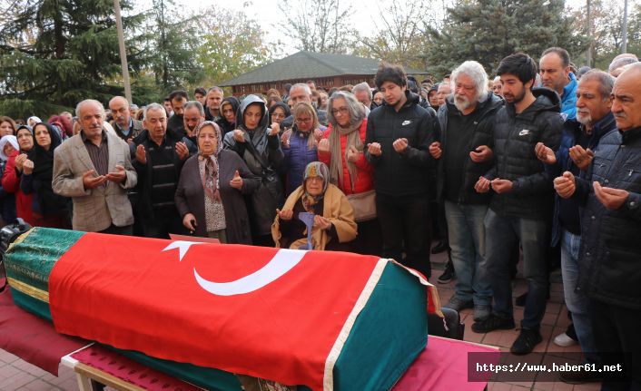 Kadın profesör için tören düzenlendi