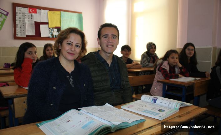 Ordulu öğretmenin duygulandıran öğretmenler günü