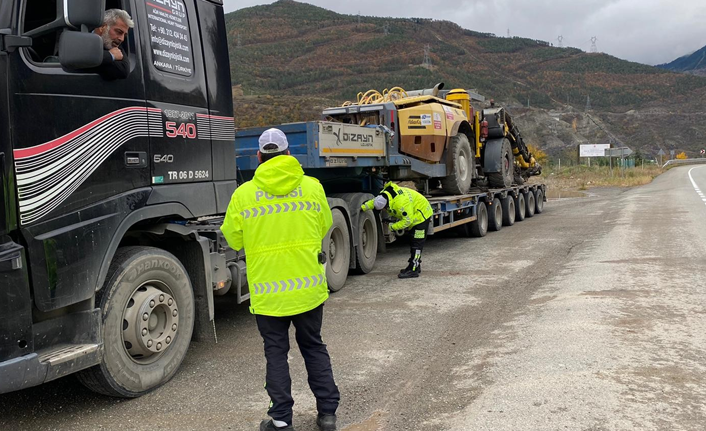 Artvin’de kış lastiği denetimleri