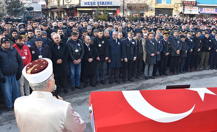 Şehit polis, son yolculuğuna uğurlandı