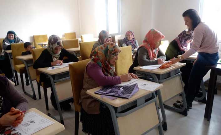 Odunpazarı Belediyesi’nden okuma yazma seferberliği