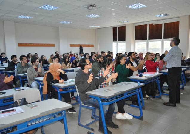 Trabzon Üniversitesinde Bağımlılıkla Mücadele Konferansı