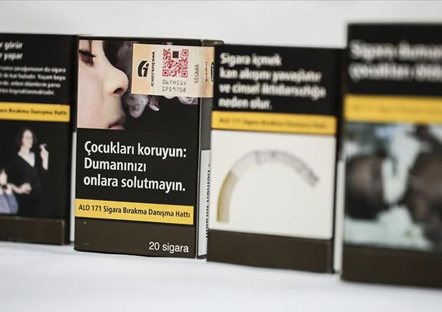 Eski sigara paketleri tarihe karıışıyor