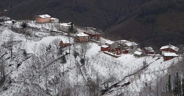 Bir mahalle isyan etti: Şehire taşınmak istiyoruz