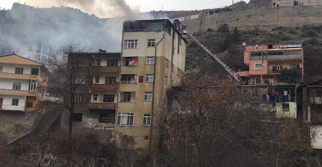 Artvin'de korkutan yangın