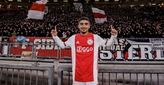 Naci Ünüvar Ajax'ta tarihe geçti