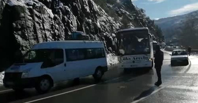 Artvin'de trafik kazası: 4 yaralı