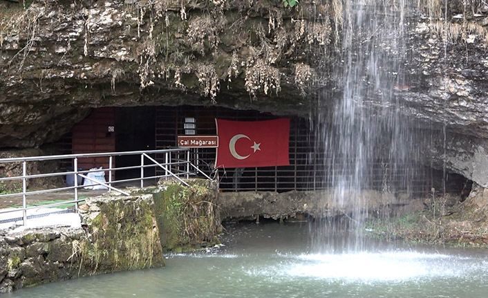 Trabzon'un doğa harikası kışın bile ziyaret ediliyor