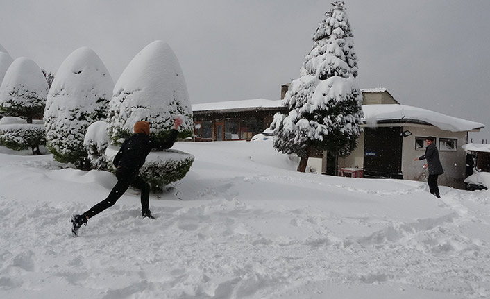 Ordu’da kar yağışı eğlenceye dönüştü