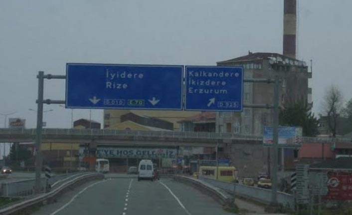 İyidere-Rize-Çayeli yolununda çalışma